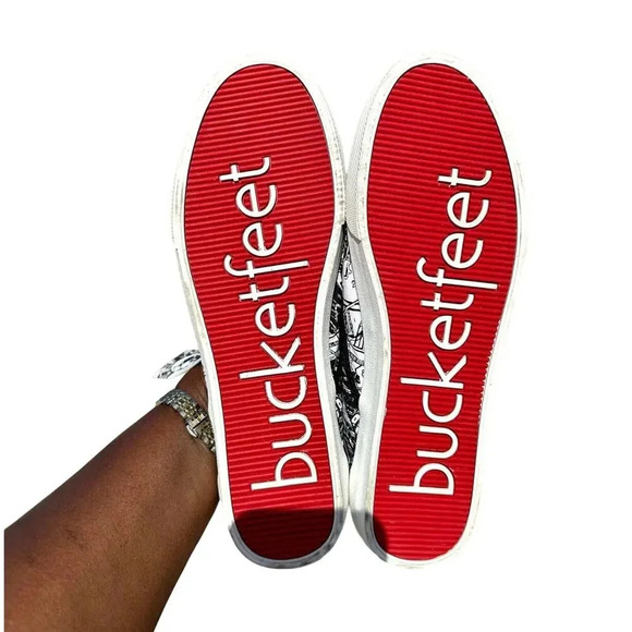 Bucket feet The Old 98 Print Slip On 2015 Holiday Collection Sneaker Women Sz 11 - Picture 4 of 11